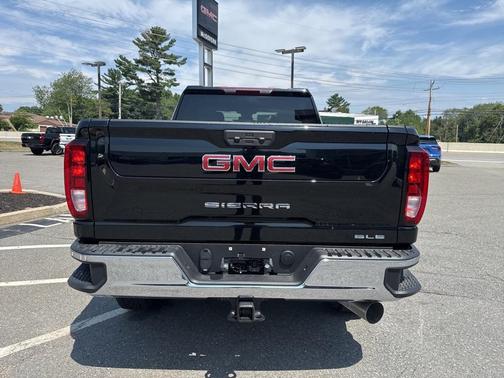 2025 GMC Sierra 2500 SLE