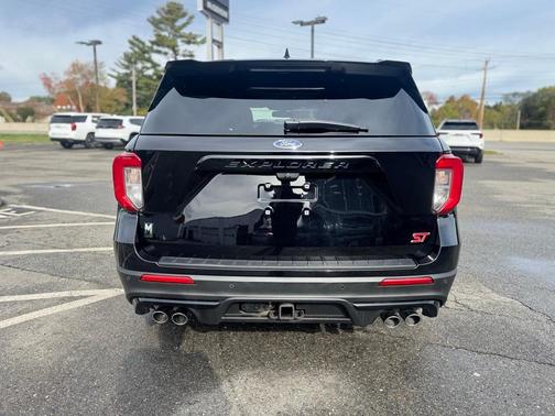 2024 Ford Explorer ST
