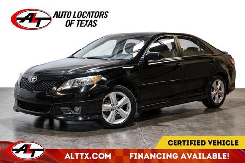 Black 2014 Toyota Camry SE