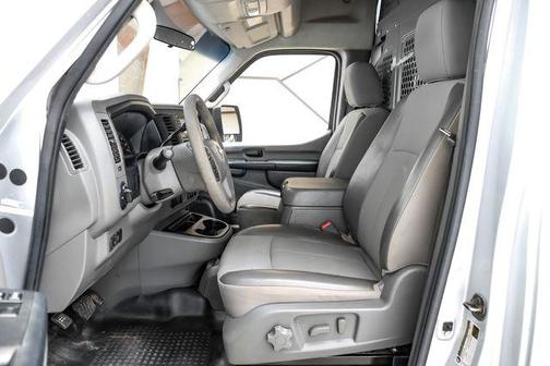 2013 Nissan NV Cargo NV3500 HD S V8