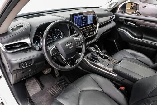 2020 Toyota Highlander Platinum