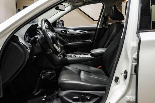 2019 INFINITI Q50 3.0t LUXE