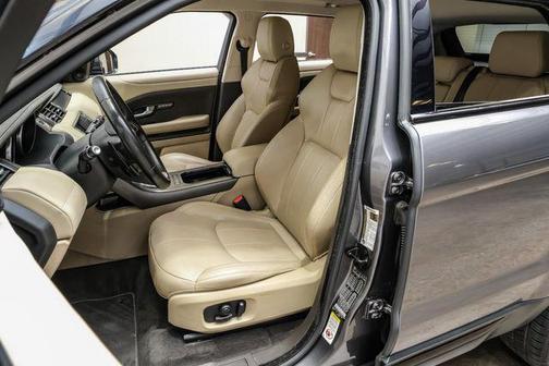 2019 Land Rover Range Rover Evoque SE Premium