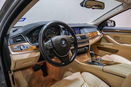 2011 BMW 535 535i