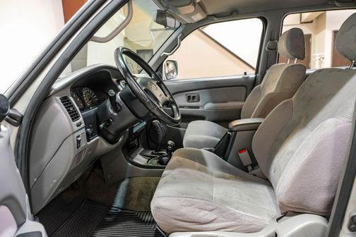 2002 Toyota 4Runner SR5