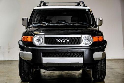 2008 Toyota FJ Cruiser Base