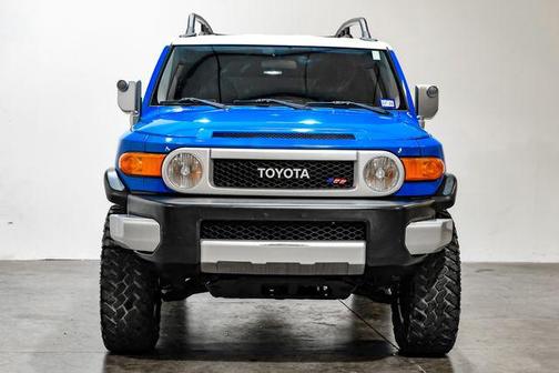 Blue 2007 Toyota FJ Cruiser Base