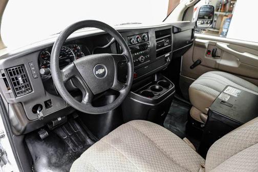 2009 Chevrolet Express 1500 Base