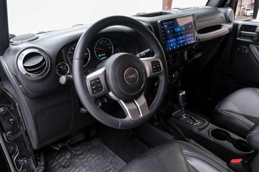 2016 Jeep Wrangler Unlimited Freedom
