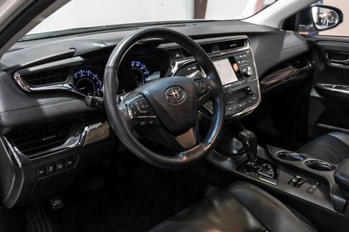 White 2014 Toyota Avalon Limited
