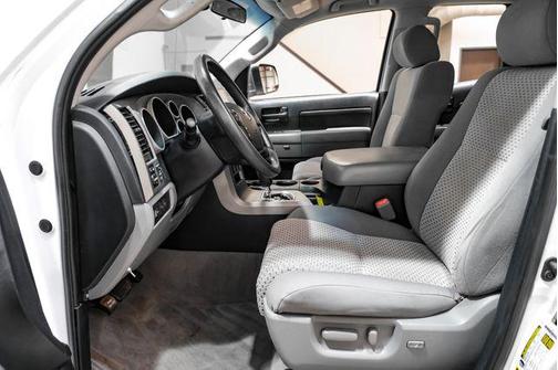 Super White 2010 Toyota Tundra Grade