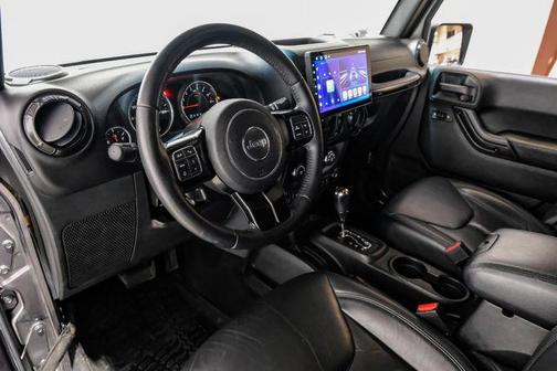 2017 Jeep Wrangler Unlimited Smoky Mountain 4x4