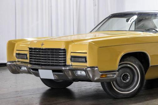 Yellow 1971 Lincoln Continental