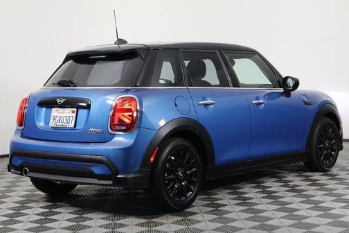 2024 MINI Hardtop Cooper