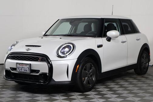 2024 MINI Hardtop Cooper S