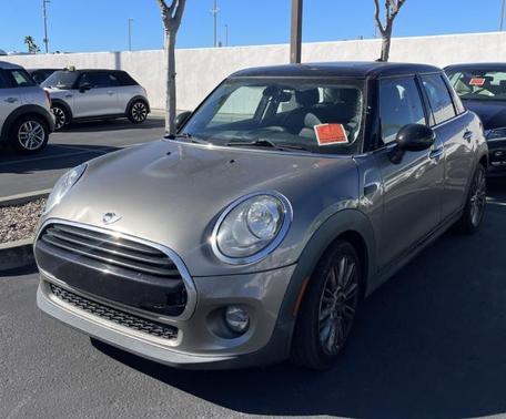 2018 MINI Hardtop Cooper