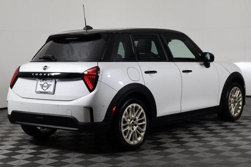 2026 MINI Hardtop Cooper