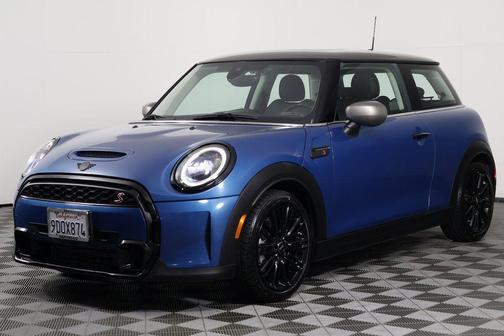 2023 MINI Hardtop Cooper S