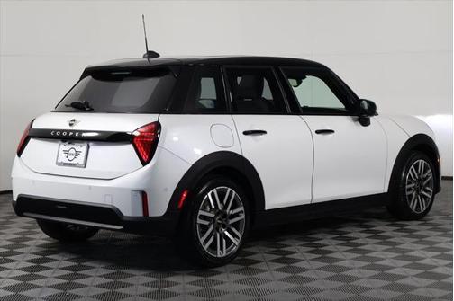 2026 MINI Hardtop Cooper