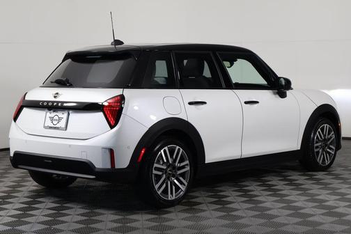 2026 MINI Hardtop Cooper