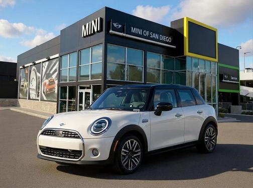 2026 MINI Hardtop Cooper