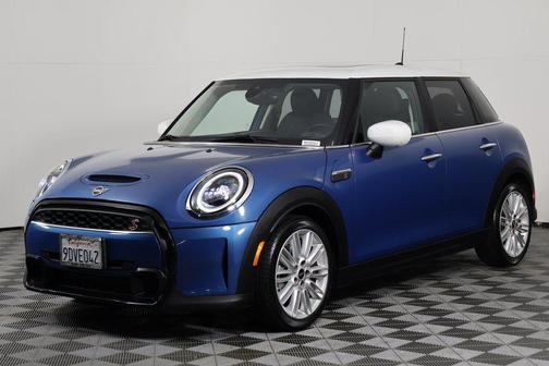 2023 MINI Hardtop Cooper S
