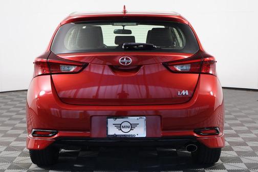 2016 Scion iM Base