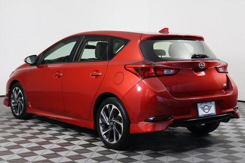 2016 Scion iM Base