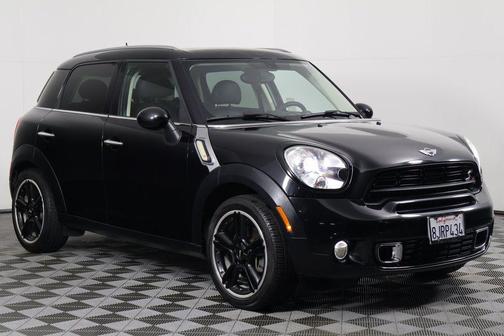 2016 MINI Countryman Cooper S