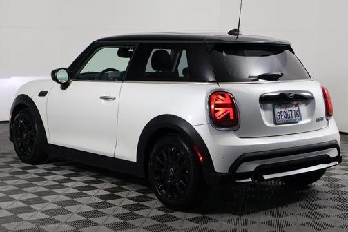 2023 MINI Hardtop Cooper