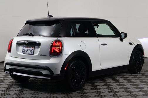 2023 MINI Hardtop Cooper