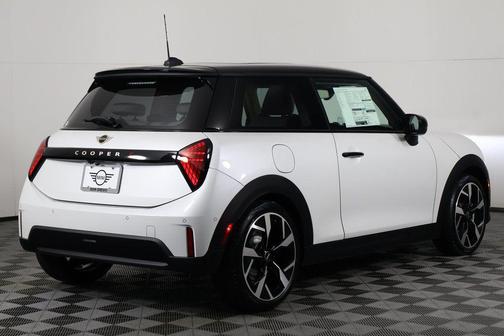 2025 MINI Hardtop Cooper S