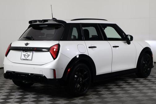 2026 MINI Hardtop Cooper S