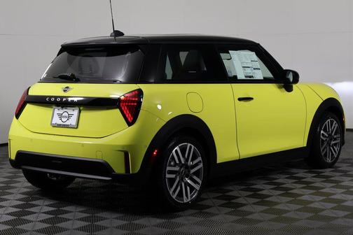 2026 MINI Hardtop Oxford Edition