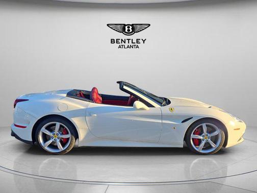 2017 Ferrari California T