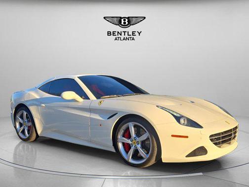 2017 Ferrari California T