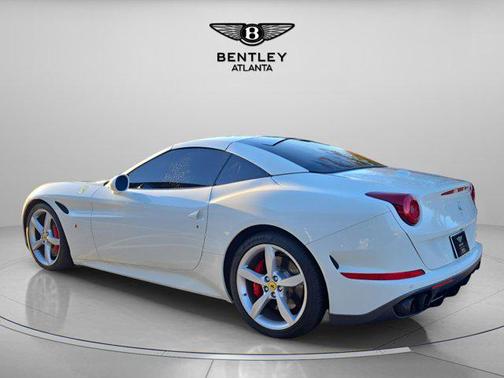2017 Ferrari California T