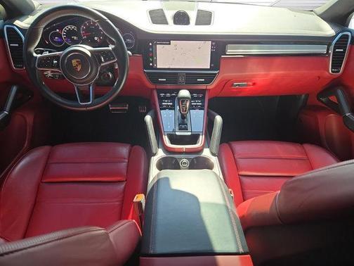 2023 Porsche Cayenne S