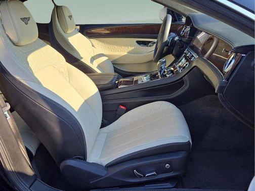 2022 Bentley Continental GT V8