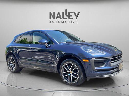 2022 Porsche Macan Base
