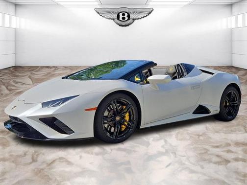 2020 Lamborghini Huracan EVO Base