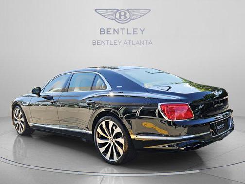 Beluga 2021 Bentley Flying Spur V8