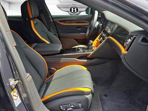 2025 Bentley Flying Spur Speed