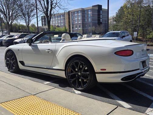 2023 Bentley Continental GT Base