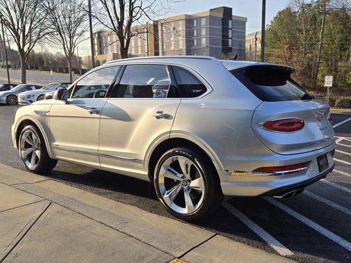 2022 Bentley Bentayga V8