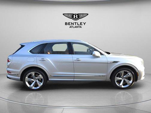 2022 Bentley Bentayga V8