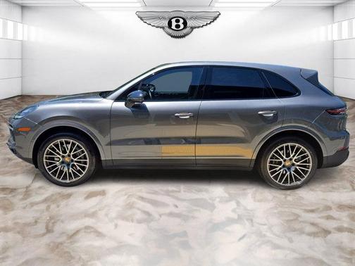 2021 Porsche Cayenne Base