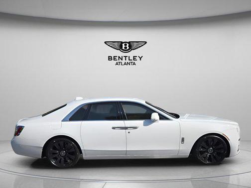 2022 Rolls-Royce Ghost 