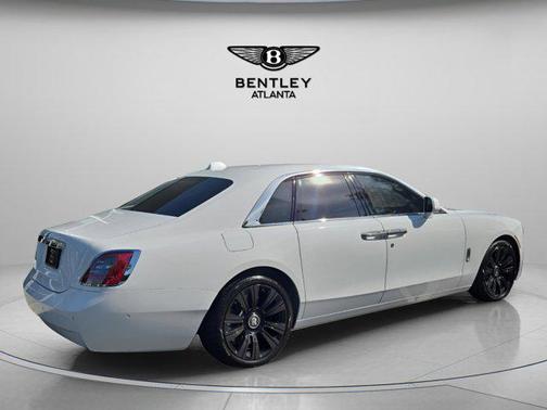 2022 Rolls-Royce Ghost 