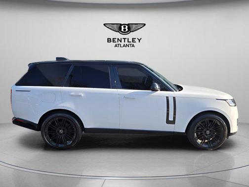 2024 Land Rover Range Rover P530 SE